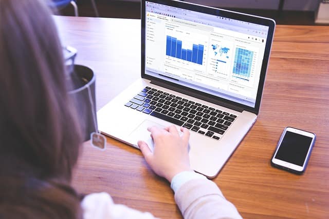 Pakiet szkoleń pt. Marketing internetowy w pigułce 1 Optymalizacja sklepu internetowego – zwiększ sprzedaż bez zwiększania budżetu reklamowego