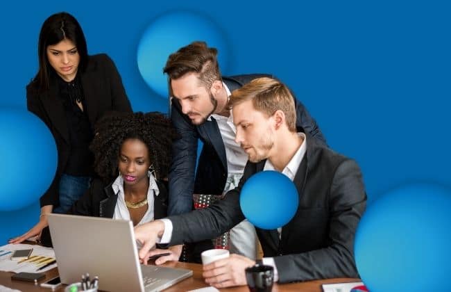 Jak wybrać domenę dla pozycjonowanej strony?